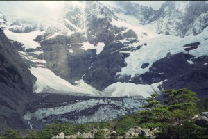 0468 PAINE - údolí Valle del Frances.jpg